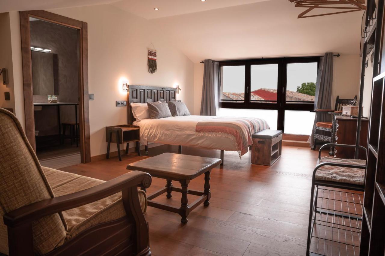 Hotel Posada Las Retajas Medinaceli Exteriör bild