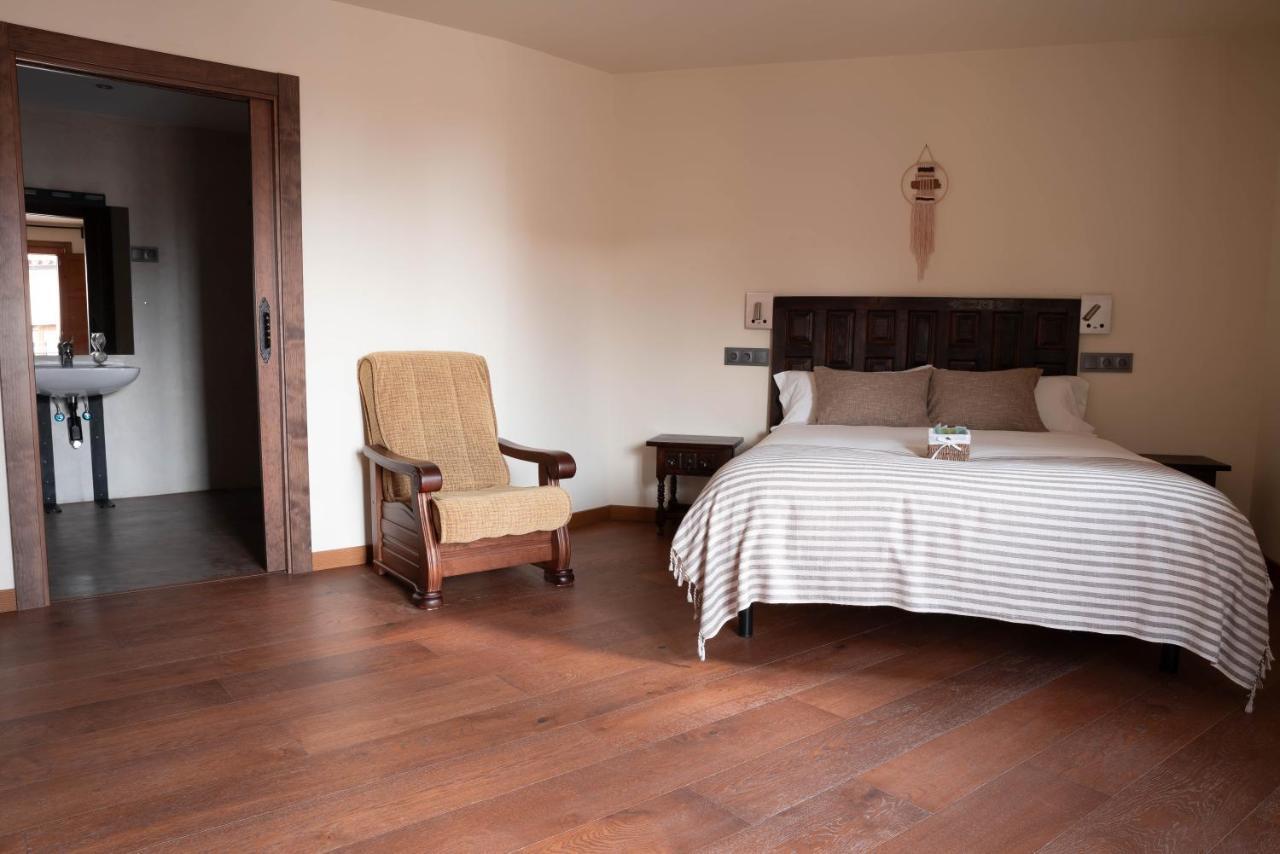 Hotel Posada Las Retajas Medinaceli Exteriör bild